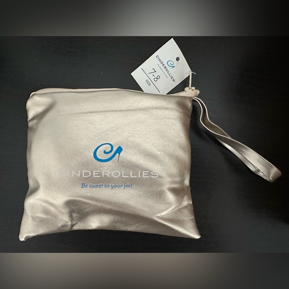 Cinderollies Foldable Ballet Flats with Carrying Bag - Picture 3 of 4